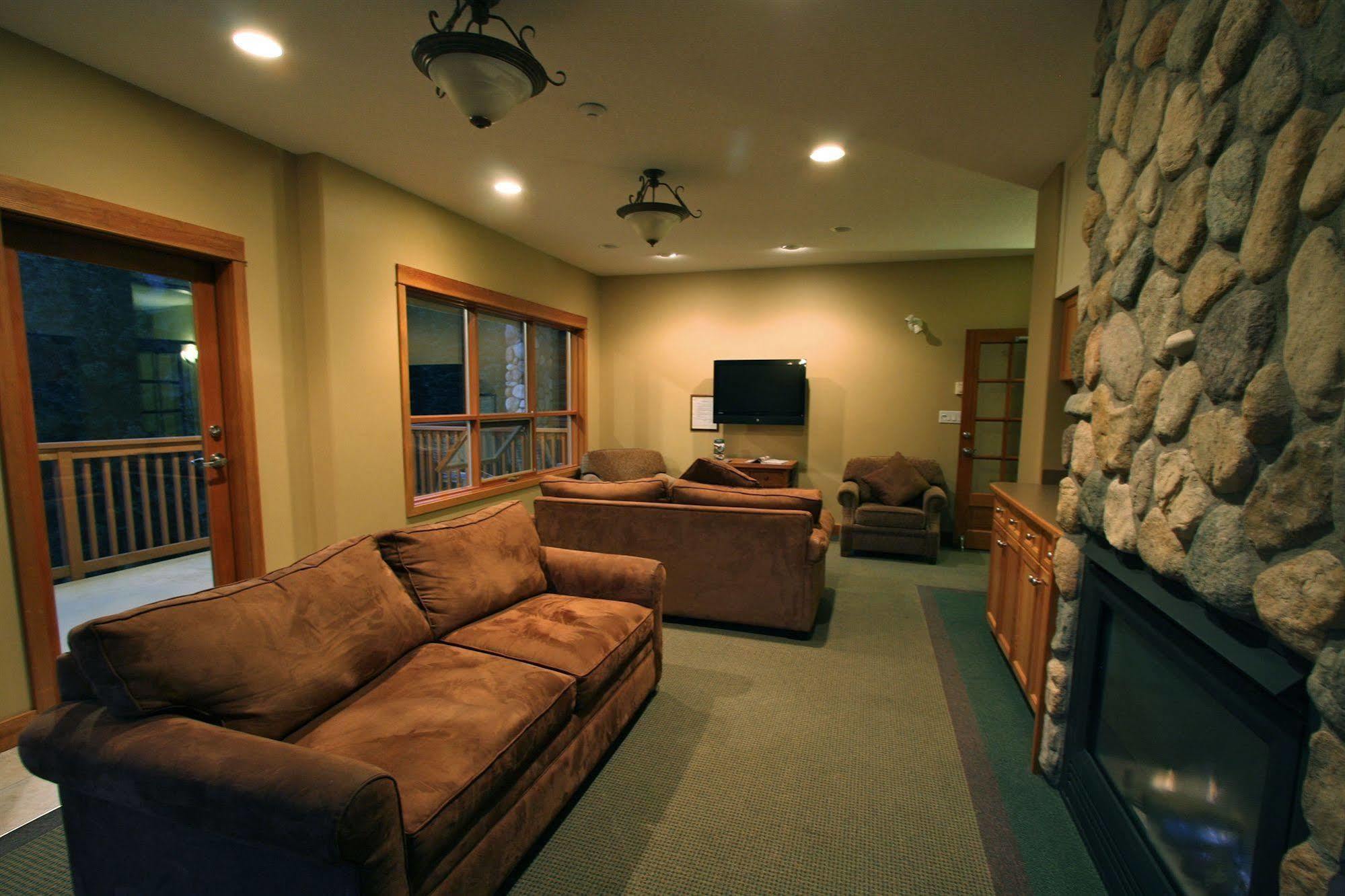סאן פיקס The Pinnacle Lodge מראה חיצוני תמונה